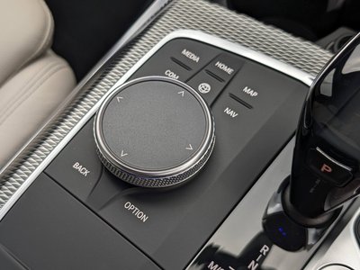صورة مصغرة 24 لـ 2020 BMW 3 SERIES