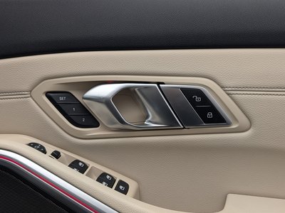 صورة مصغرة 30 لـ 2020 BMW 3 SERIES