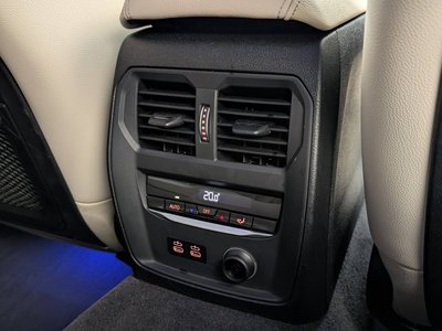 صورة مصغرة 34 لـ 2020 BMW 3 SERIES