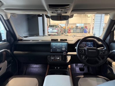 2023 LAND Rover DEFENDER — фото 10