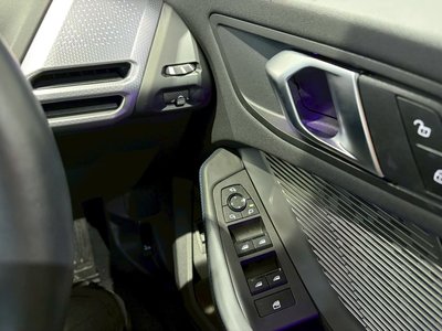 صورة مصغرة 15 لـ 2026 BMW 1 SERIES