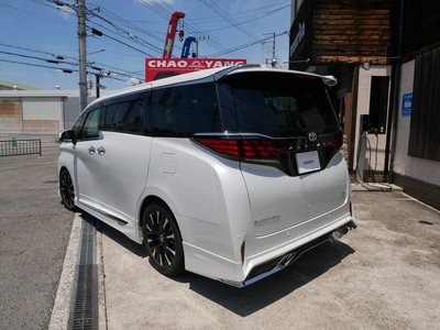 TOYOTA ALPHARD - 10