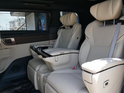 2025 TOYOTA ALPHARD — миниатюра 19
