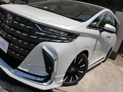 TOYOTA ALPHARD - 2