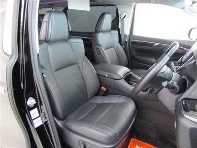 صورة 7 لـ 2023 Toyota ALPHARD