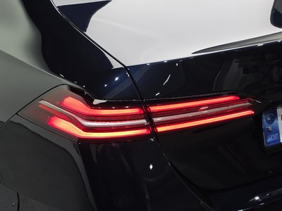 BMW 5 SERIES - 10