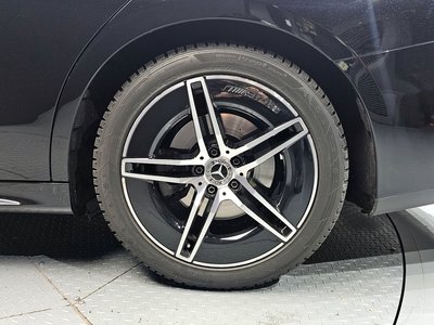 MERCEDES-BENZ E-CLASS - 6