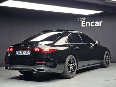 MERCEDES-BENZ E-CLASS - 4