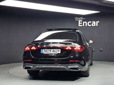 MERCEDES-BENZ E-CLASS - 3