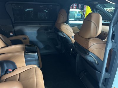 صورة مصغرة 16 لـ 2024 Toyota VELLFIRE
