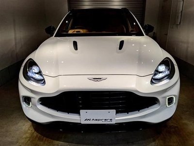 2021 Aston Martin DBX 照片 3