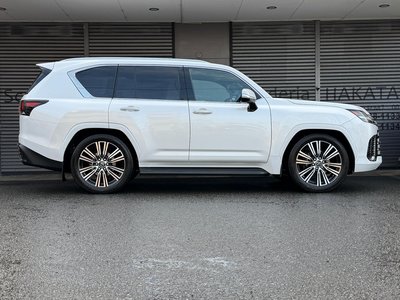 LEXUS LX - 4