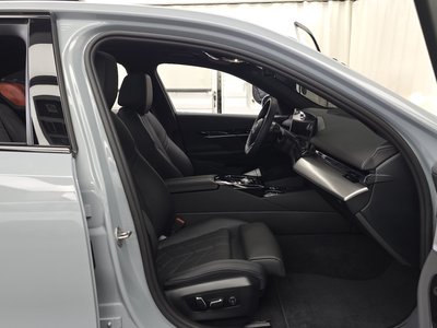 2026 BMW 5 SERIES — миниатюра 16