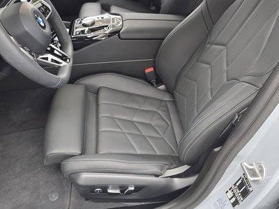 2026 BMW 5 SERIES — миниатюра 32