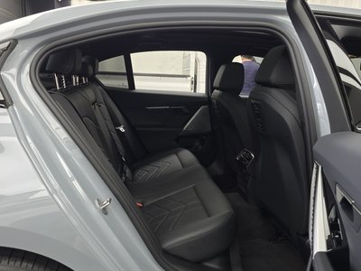 2026 BMW 5 SERIES — миниатюра 17