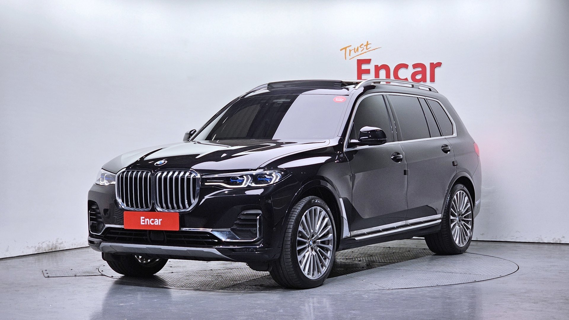BMW X7 - View 1