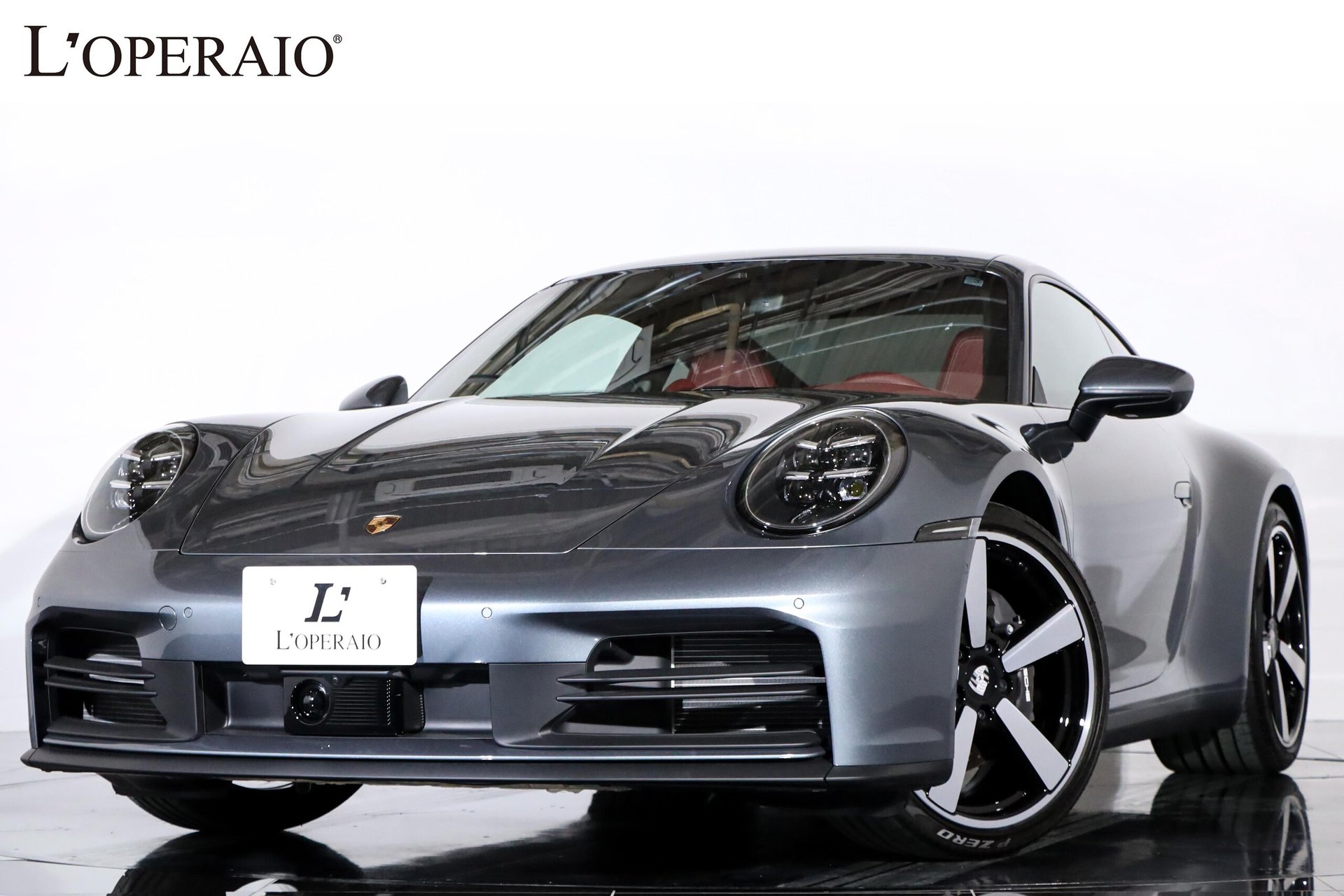 PORSCHE 911 - View 1