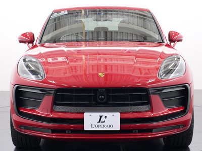 صورة 8 لـ 2023 Porsche MACAN