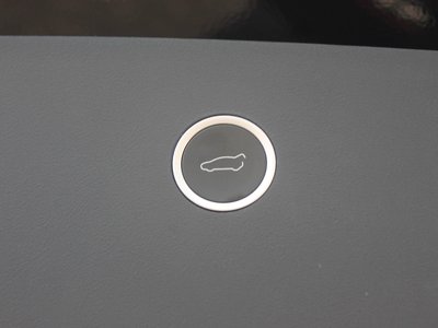 2019 Tesla MODEL X — миниатюра 37
