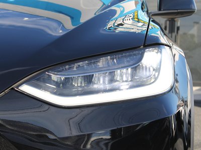 2019 Tesla MODEL X — миниатюра 47