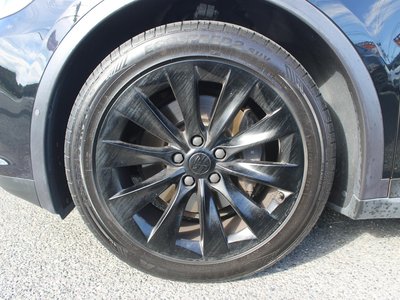 2019 Tesla MODEL X — миниатюра 53