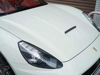 FERRARI CALIFORNIA - 10