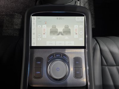 صورة مصغرة 24 لـ 2022 Genesis G90 (RS4)