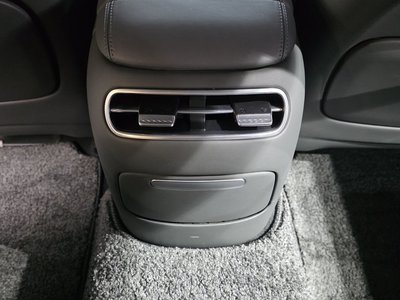 صورة مصغرة 35 لـ 2022 Genesis G90 (RS4)