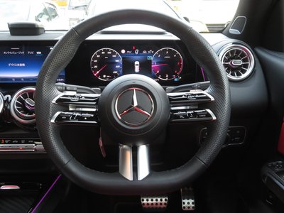 MERCEDES-BENZ GLB - 7