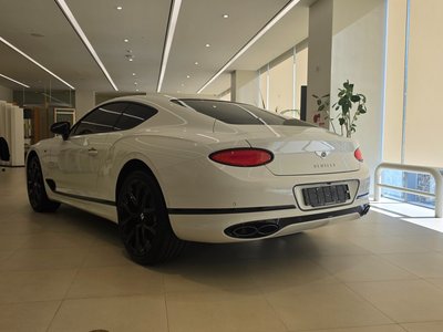 BENTLEY CONTINENTAL - 6