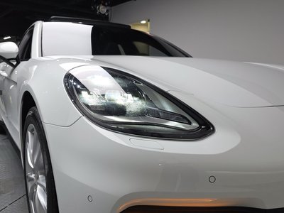 2018 Porsche PANAMERA 照片 9