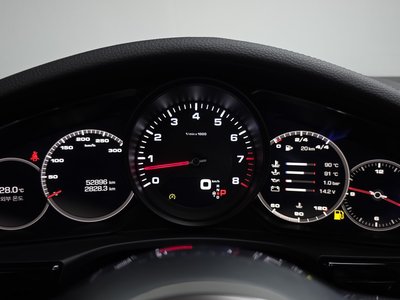 صورة مصغرة 11 لـ 2018 Porsche PANAMERA