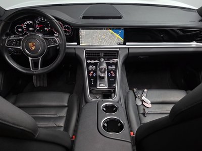 2018 Porsche PANAMERA 照片 5