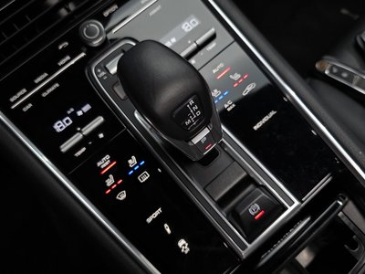 صورة مصغرة 12 لـ 2018 Porsche PANAMERA