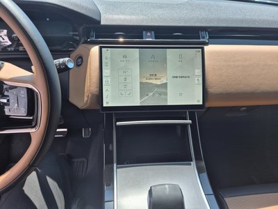LAND ROVER RANGE ROVER VELAR - 5