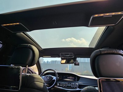 MERCEDES-BENZ S-CLASS - 9
