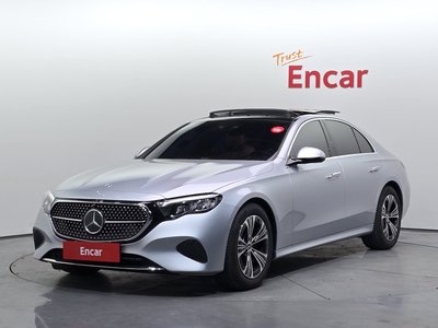 MERCEDES-BENZ E-CLASS - 1