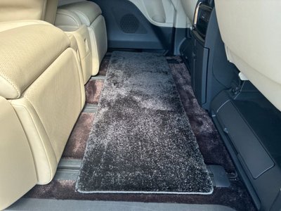 2024 Toyota ALPHARD — миниатюра 17