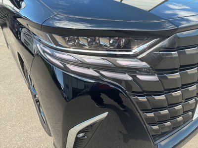2024 Toyota ALPHARD — фото 9