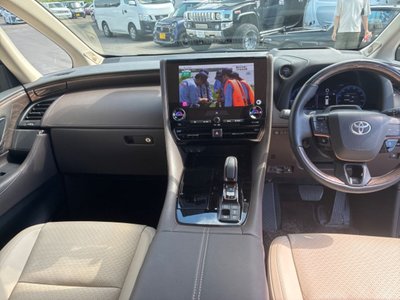 2024 Toyota ALPHARD — миниатюра 14
