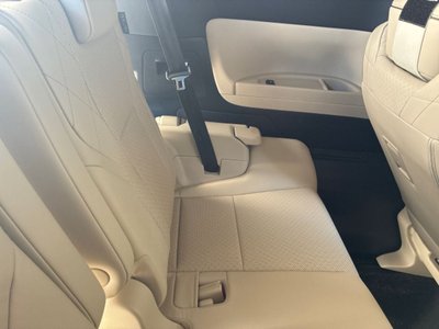 2024 Toyota ALPHARD — миниатюра 21