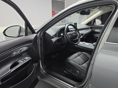 صورة 10 لـ 2021 Genesis GV70