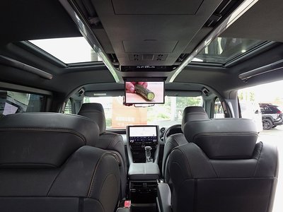 2023 Toyota ALPHARD — миниатюра 32