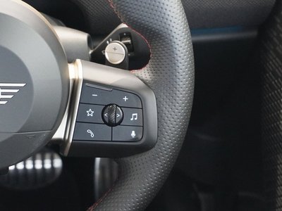 صورة مصغرة 17 لـ 2025 MINI COOPER