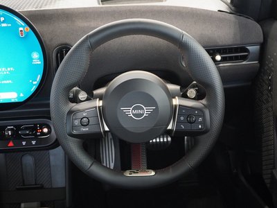 صورة مصغرة 15 لـ 2025 MINI COOPER