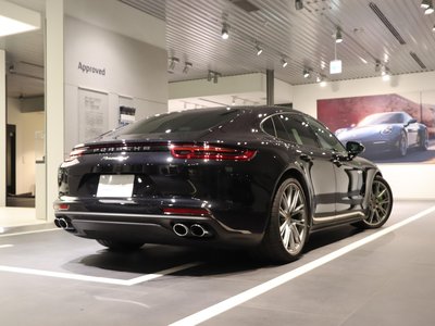 PORSCHE PANAMERA - 6
