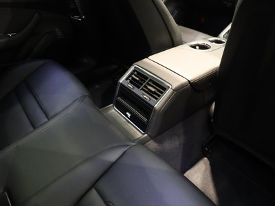 2020 Porsche PANAMERA 缩略图 39