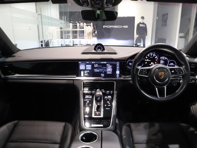 2020 Porsche PANAMERA 缩略图 30
