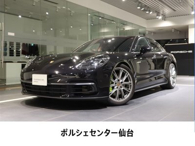 PORSCHE PANAMERA - 1