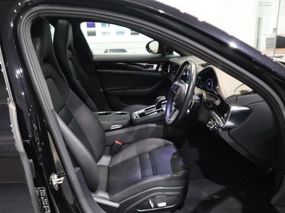 2020 Porsche PANAMERA 缩略图 29